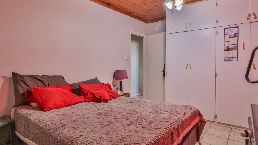 3 Bedroom Property for Sale in Kleinbaai Western Cape